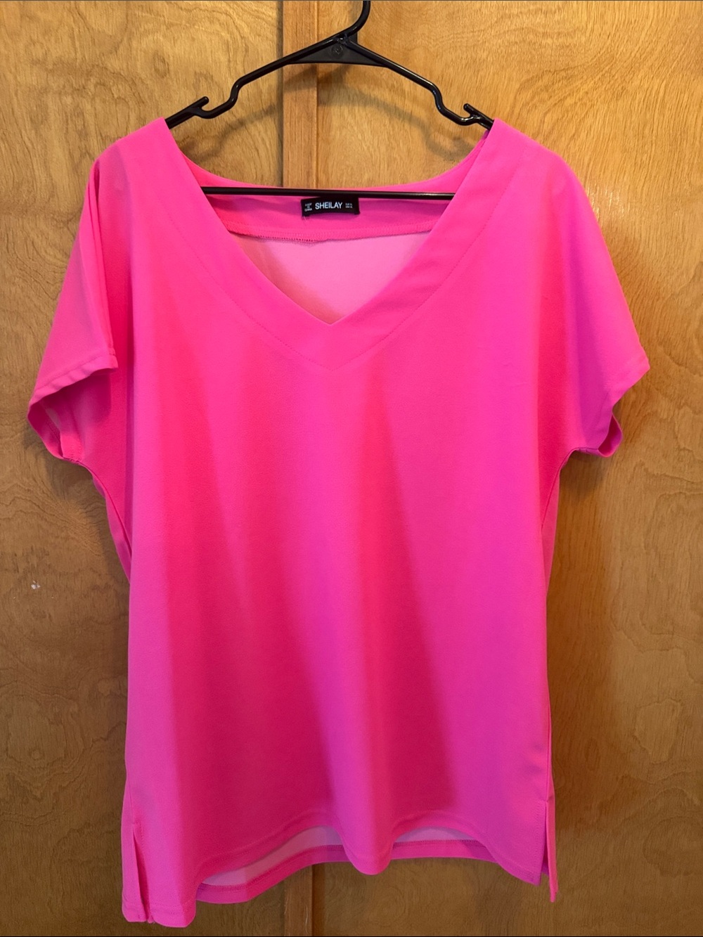 Selby Hot Pink V-Neck Short Sleeve Tee